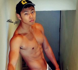 C7C7.app的社交媒体互动:与玩家分享游戏乐趣